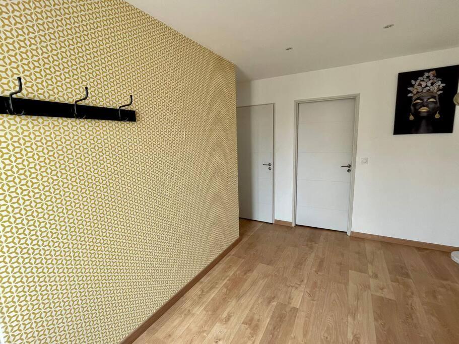 Duplex Avec Terrasse Et Parking Apartment Перпинян Екстериор снимка